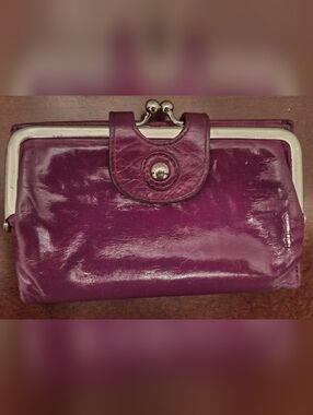 HOBO Plum Patent Leather Kiss-Lock Wallet with Snap Tab